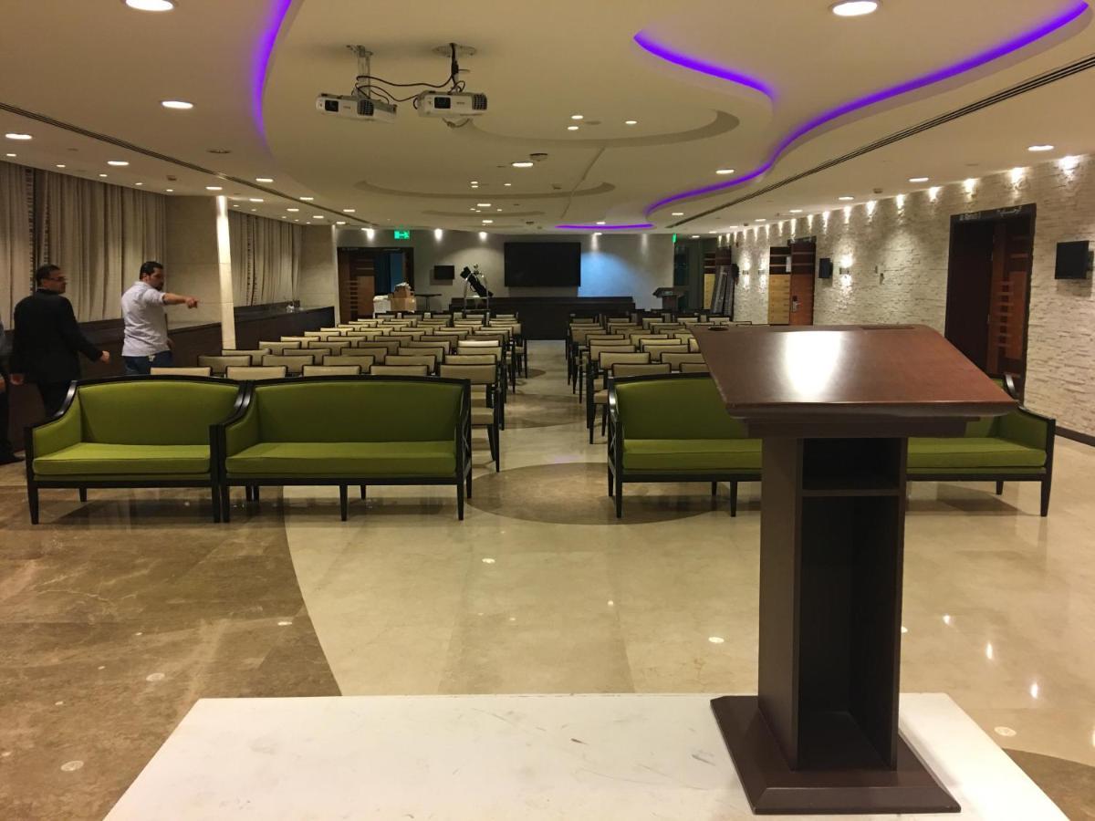 Holiday Inn Meydan By Ihg Riyad Extérieur photo